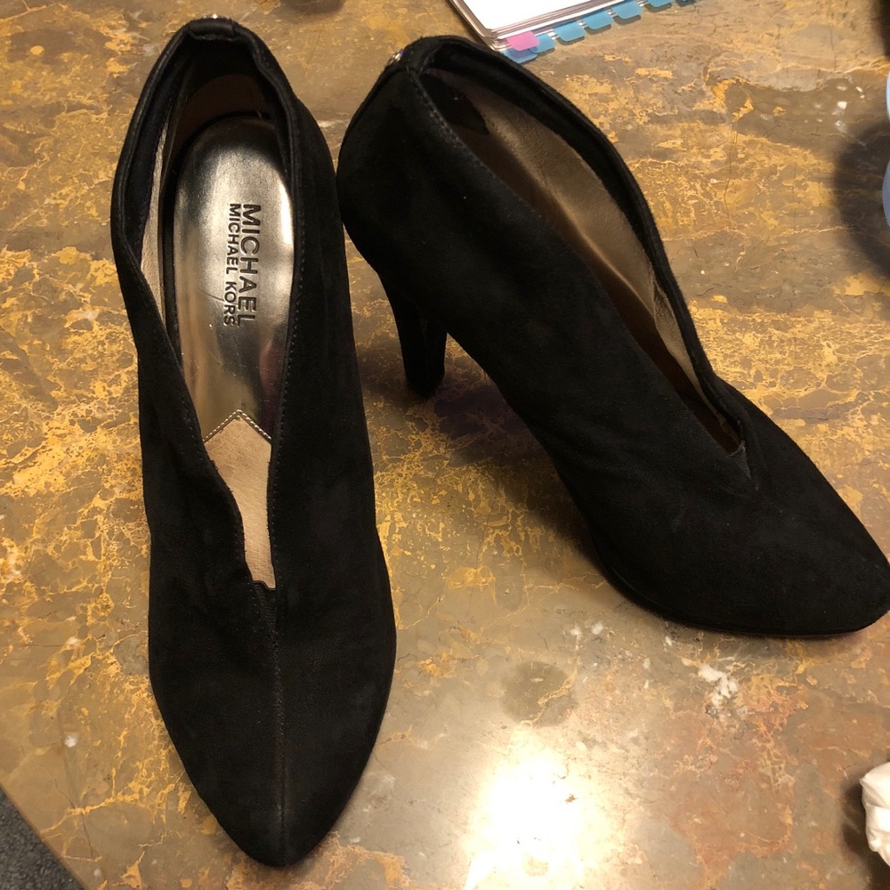 Michael Kors booties 9.5